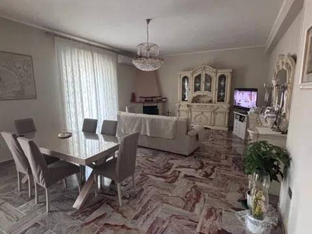 Appartamento in vendita a Capodrise, Caserta