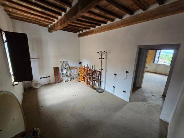 Appartamento in vendita a Marciano Della Chiana, Toscana