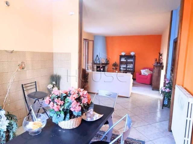 Appartamento in vendita a Marciano Della Chiana, Arezzo