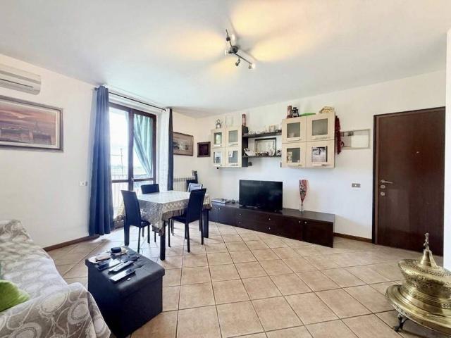 Appartamento in vendita a Marcignago, Lombardia