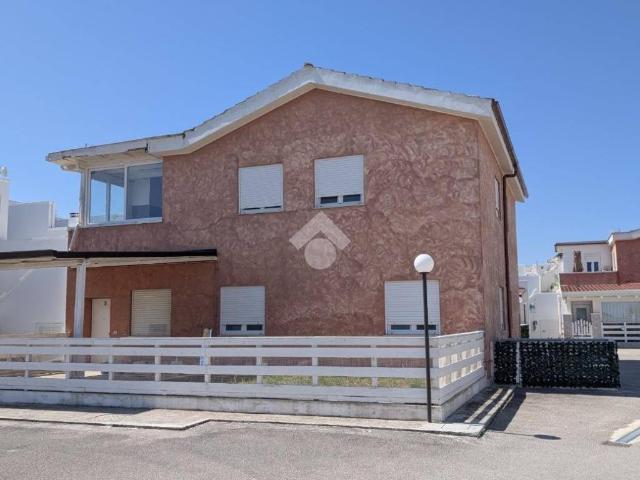 Appartamento in vendita a Puglia, Barletta-andria-trani