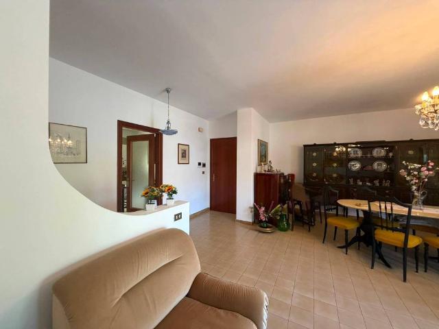 Appartamento in vendita a Margherita di Savoia, Barletta-Andria-Trani