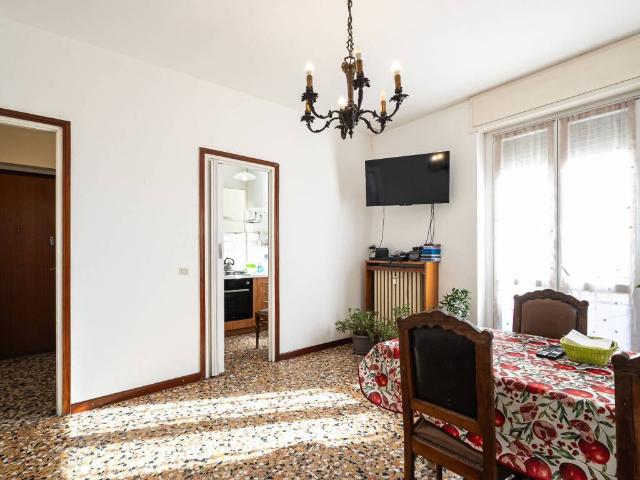 Appartamento in vendita a Mariano Comense, Lombardia