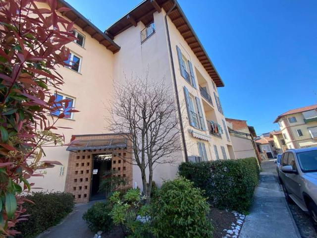 Appartamento in vendita a Mariano Comense, Lombardia