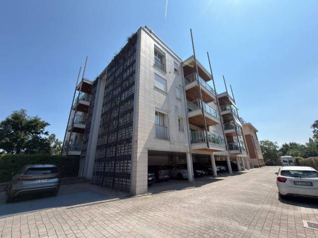 Appartamento in vendita a Mariano Comense, Lombardia