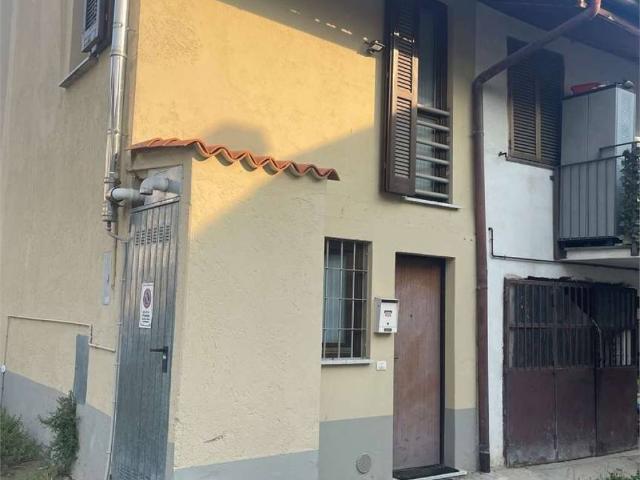 Appartamento in vendita a Mariano Comense, Lombardia