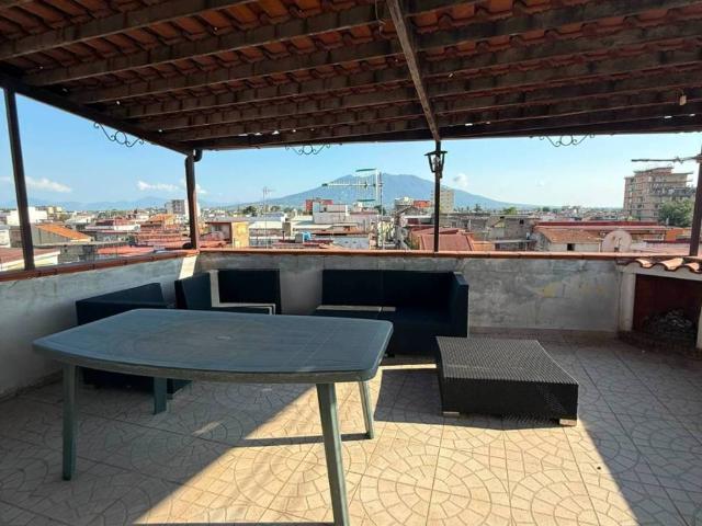 Villa Indipendente in vendita a Marigliano, Campania