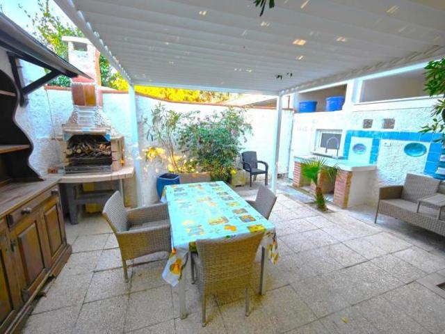 Appartamento in vendita a Carrara, Toscana