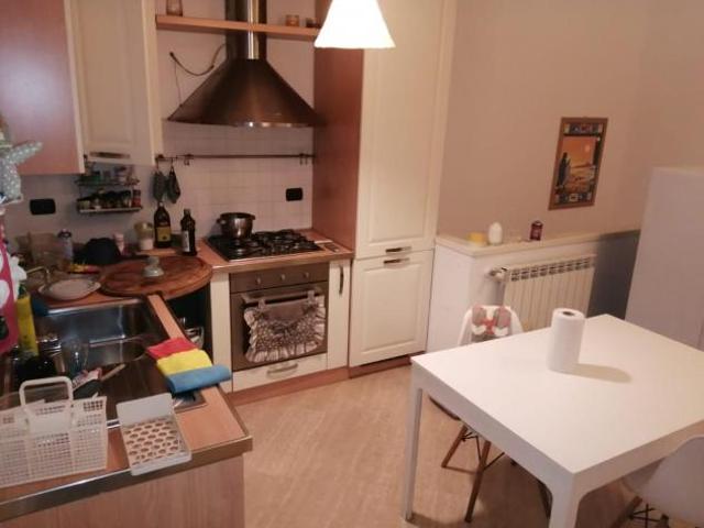 Appartamento in vendita a Carrara, Toscana