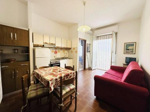 Monolocale in vendita a Sarzana, Liguria