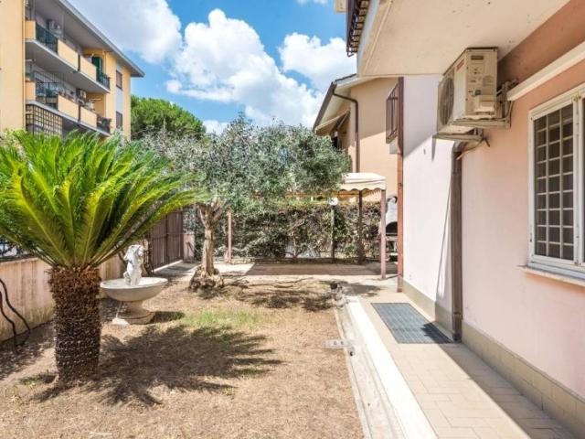 Appartamento in vendita a Cava dei Selci, Roma Capitale