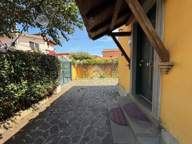 Appartamento in vendita a Cava dei Selci, Roma Capitale
