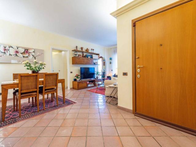 Appartamento in vendita a Costa Caselle, Roma Capitale