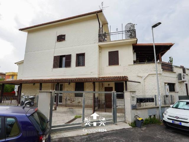 Appartamento in vendita a Cava dei Selci, Roma Capitale