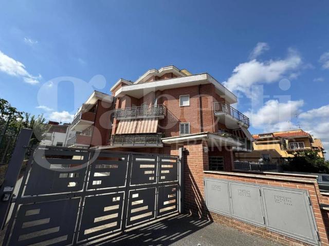 Appartamento in vendita a Roma Capitale, Lazio