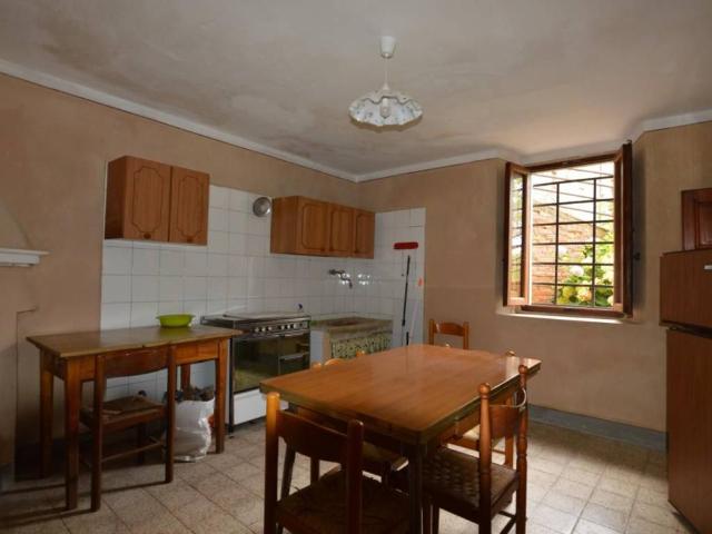 Appartamento in vendita a Marliana, Toscana