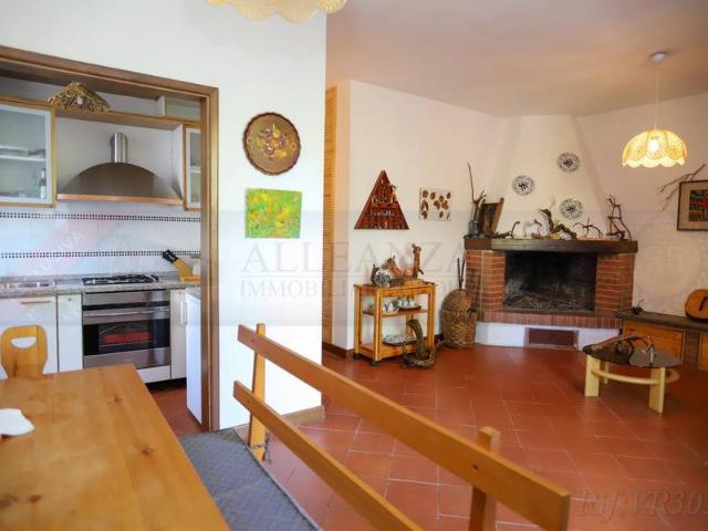 Appartamento in vendita a Marliana, Toscana