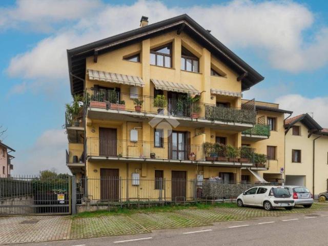 Appartamento in vendita a Nizzolina, Marnate