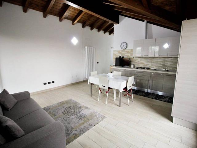 Appartamento in vendita a Nizzolina, Marnate