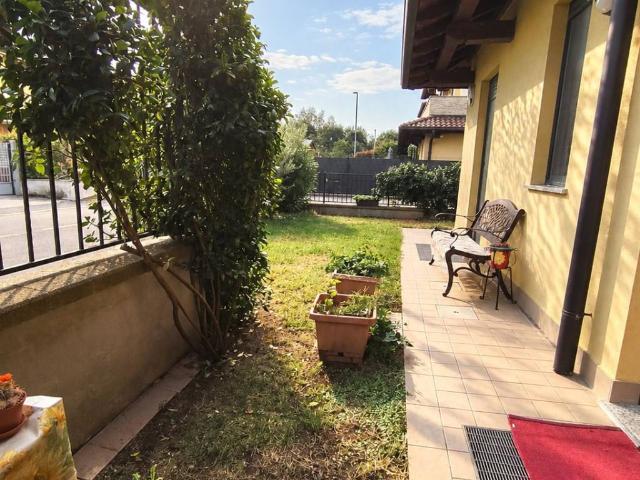 Appartamento in vendita a Nizzolina, Marnate