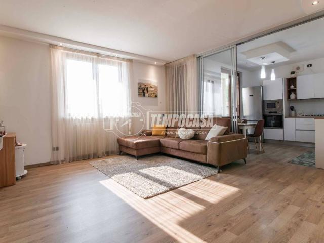 Appartamento in vendita a Nizzolina, Marnate