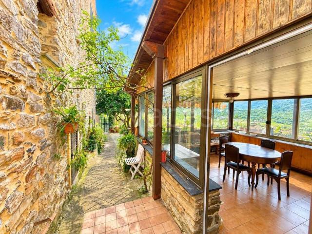 Appartamento in vendita a Borgomaro, Liguria
