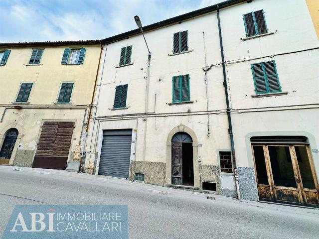 Appartamento in vendita a Marradi, Toscana