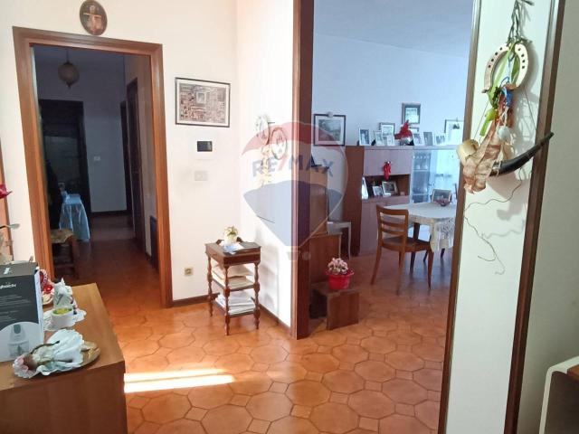 Appartamento in vendita a Marsciano, Umbria