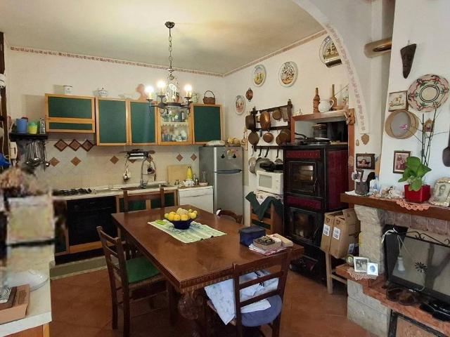 Appartamento in vendita a Olmeto, Marsciano