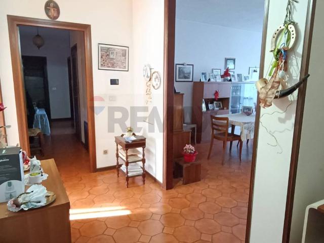 Appartamento in vendita a Marsciano, Umbria