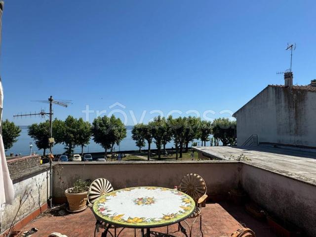 Appartamento in vendita a Marta, Lazio