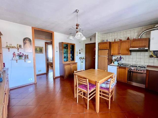 Appartamento in vendita a Martignacco, Friuli-Venezia Giulia