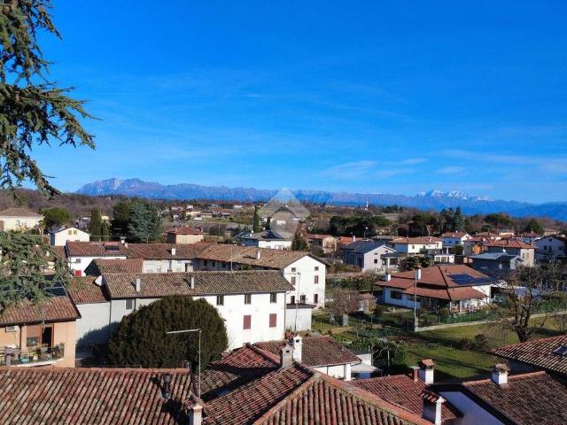 Appartamento in vendita a Martignacco, Friuli-Venezia Giulia