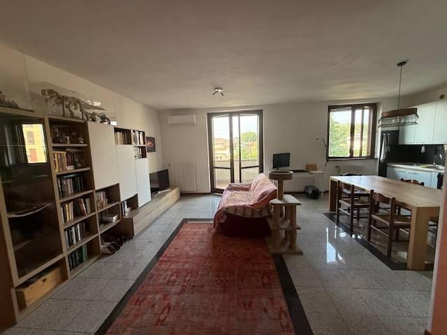 Appartamento in vendita a Martinengo, Bergamo