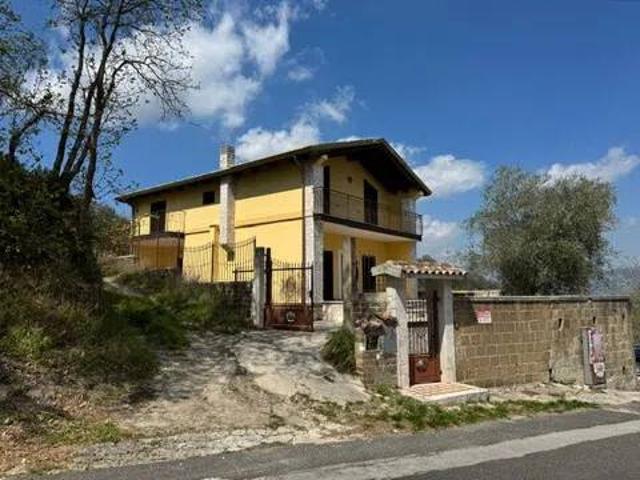 Appartamento in vendita a Marzano Appio, Campania