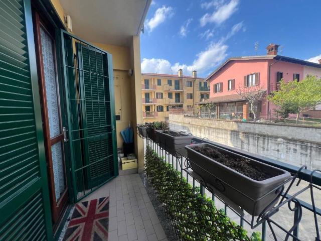 Appartamento in vendita a Marzano, Lombardia