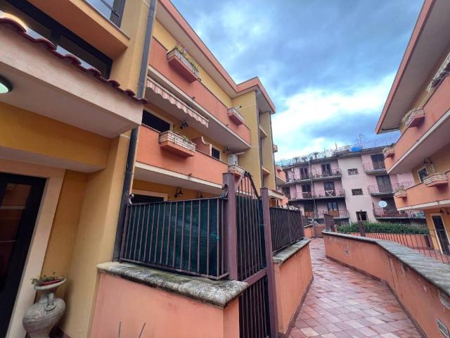 Appartamento in vendita a Mascali, Sicilia