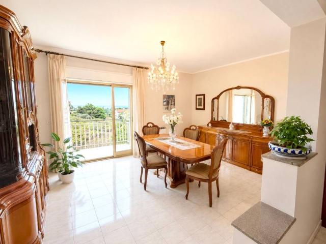 Appartamento in vendita a Mascali, Sicilia