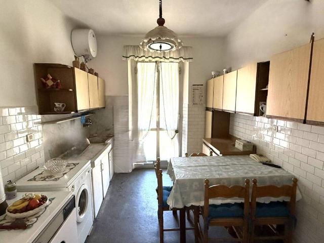 Appartamento in vendita a Masone, Liguria