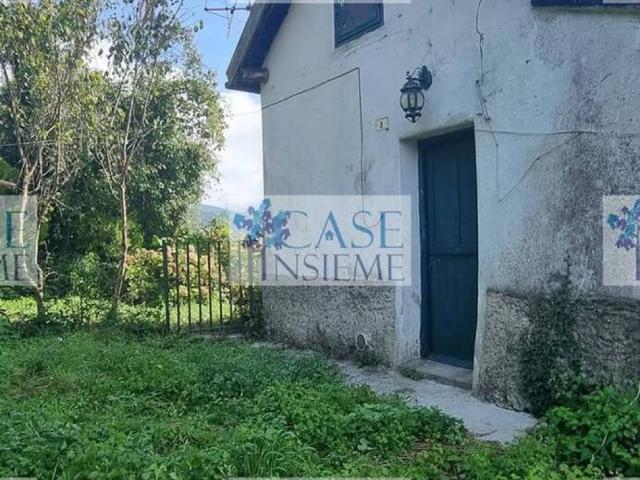 Appartamento in vendita a Masone, Liguria