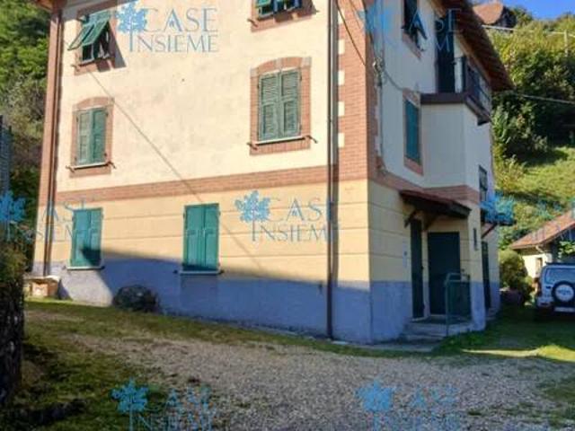 Appartamento in vendita a Masone, Liguria
