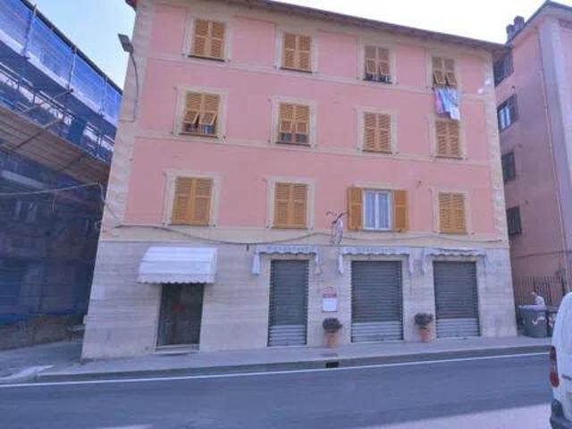 Appartamento in vendita a Masone, Liguria