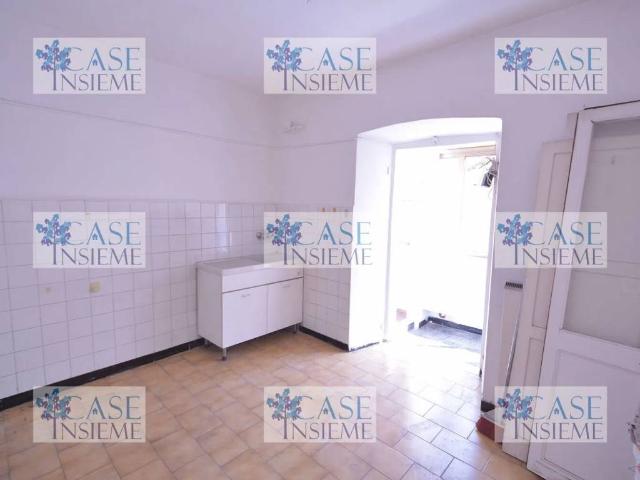 Appartamento in vendita a Masone, Liguria