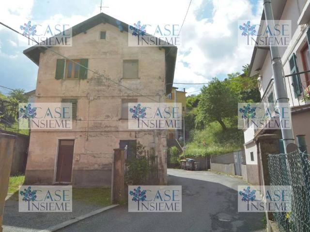 Appartamento in vendita a Masone, Liguria