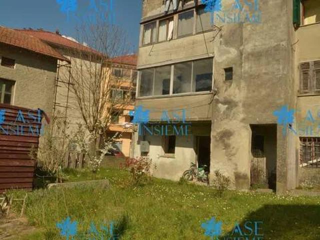 Appartamento in vendita a Masone, Liguria