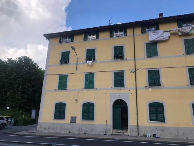 Appartamento in vendita a Masone, Liguria