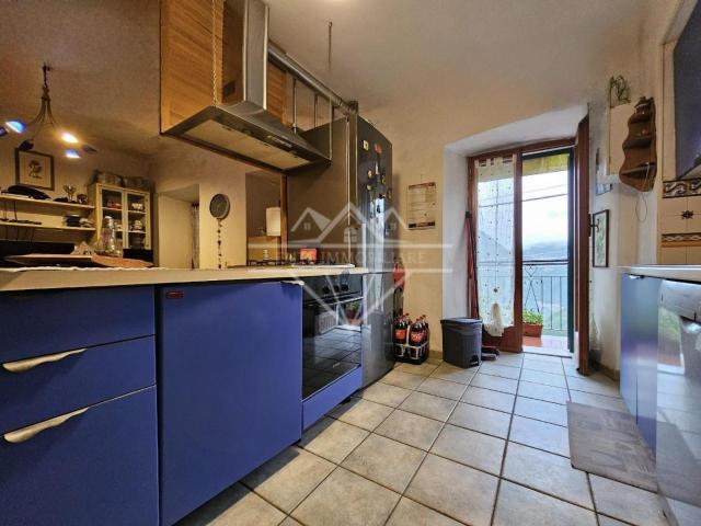 Appartamento in vendita a Ca' di Cecco, Marina Di Massa