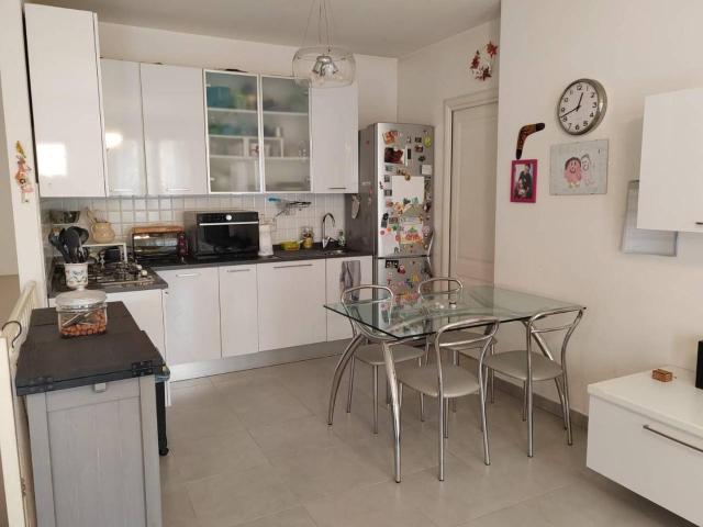 Appartamento in vendita a San Carlo, Marina Di Massa