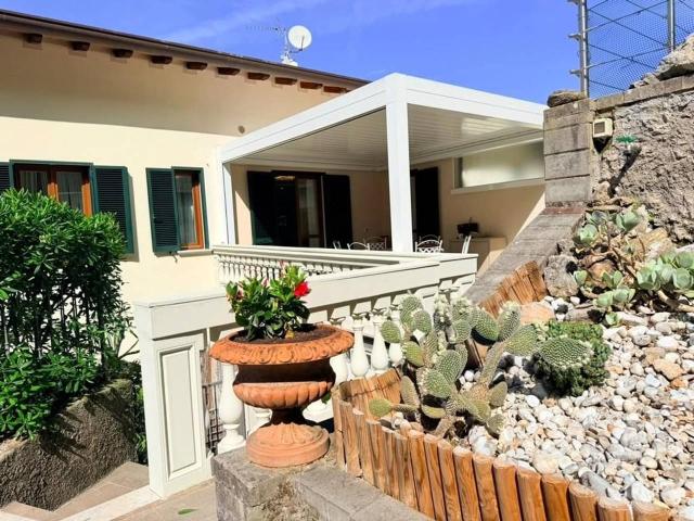 Appartamento in vendita a San Carlo, Marina Di Massa