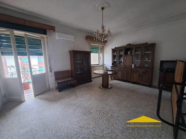 Appartamento in vendita a Poggi, Marina Di Massa